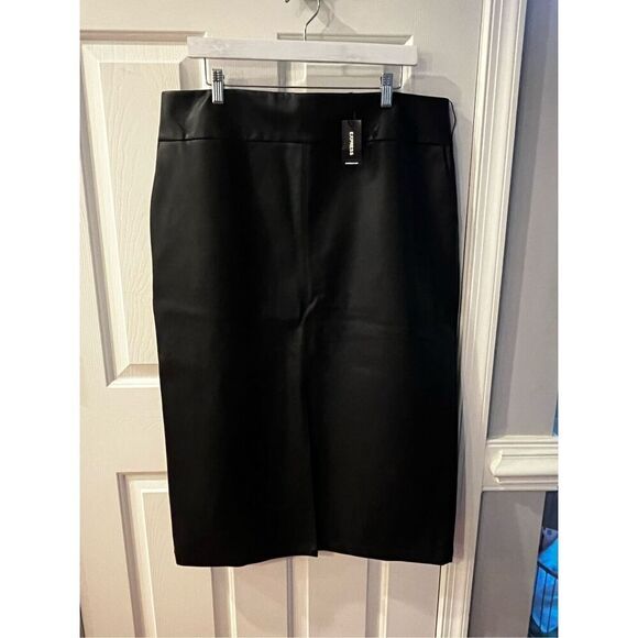Express Black Faux Leather High Waist MIDI Skirt sz 18 NWT - Picture 1 of 10